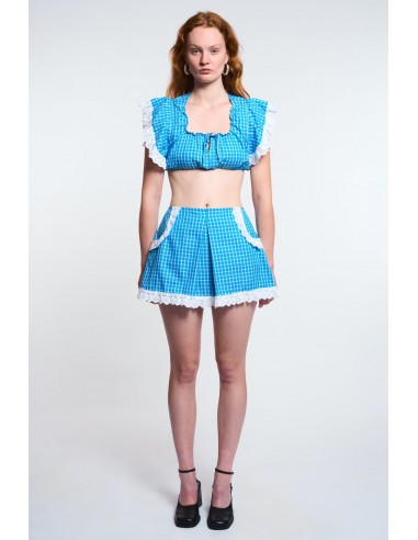 LA POUPETTE RUNWAY LOOK 1 - Azure Blue Gingham Mini Skirt with Lace Embroidery d'Europe débarque