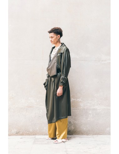 ANDREA Newlife Trench - Olive/Black ouvre sa boutique