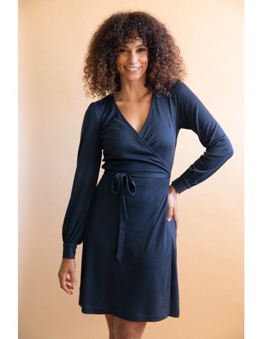 Robe Nénuphar bleu marine Dans la société mordern